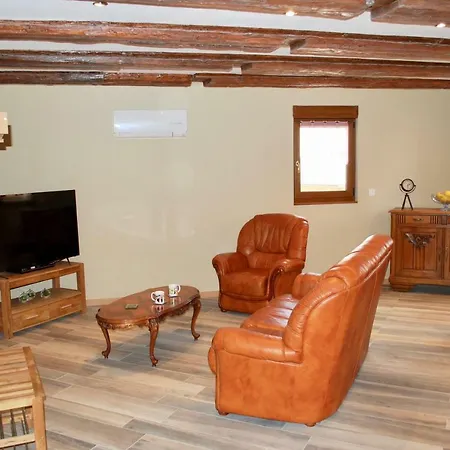 Hébergement de vacances Maison D En *