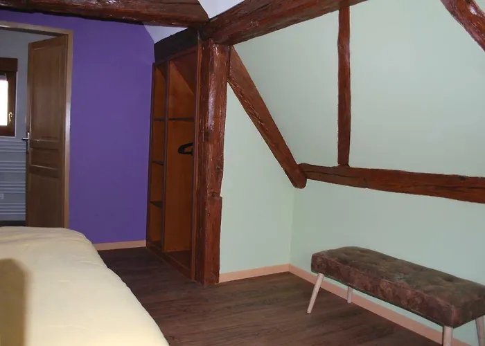 Holiday home Maison D En *