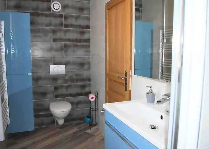 Maison D En Holiday home